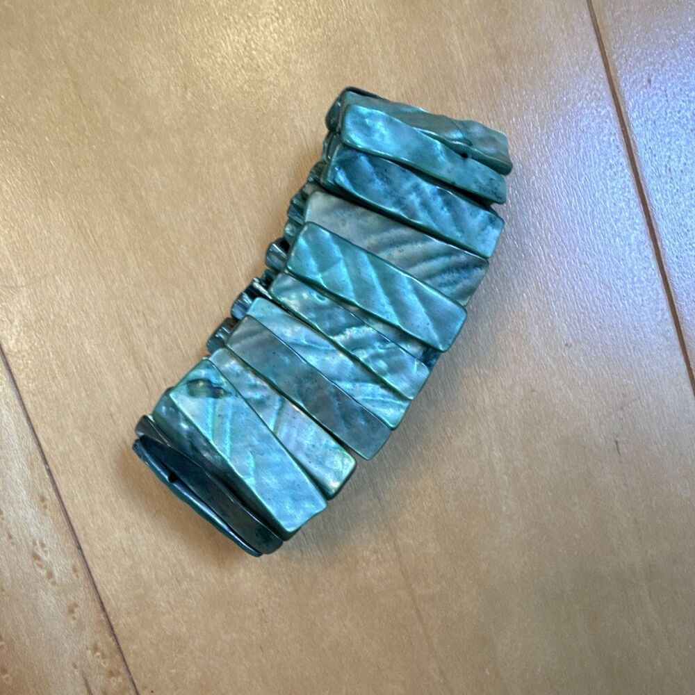AQUA SHELL STRETCH BEADED BRACELET RECTANGLE LINKS NO CLASP